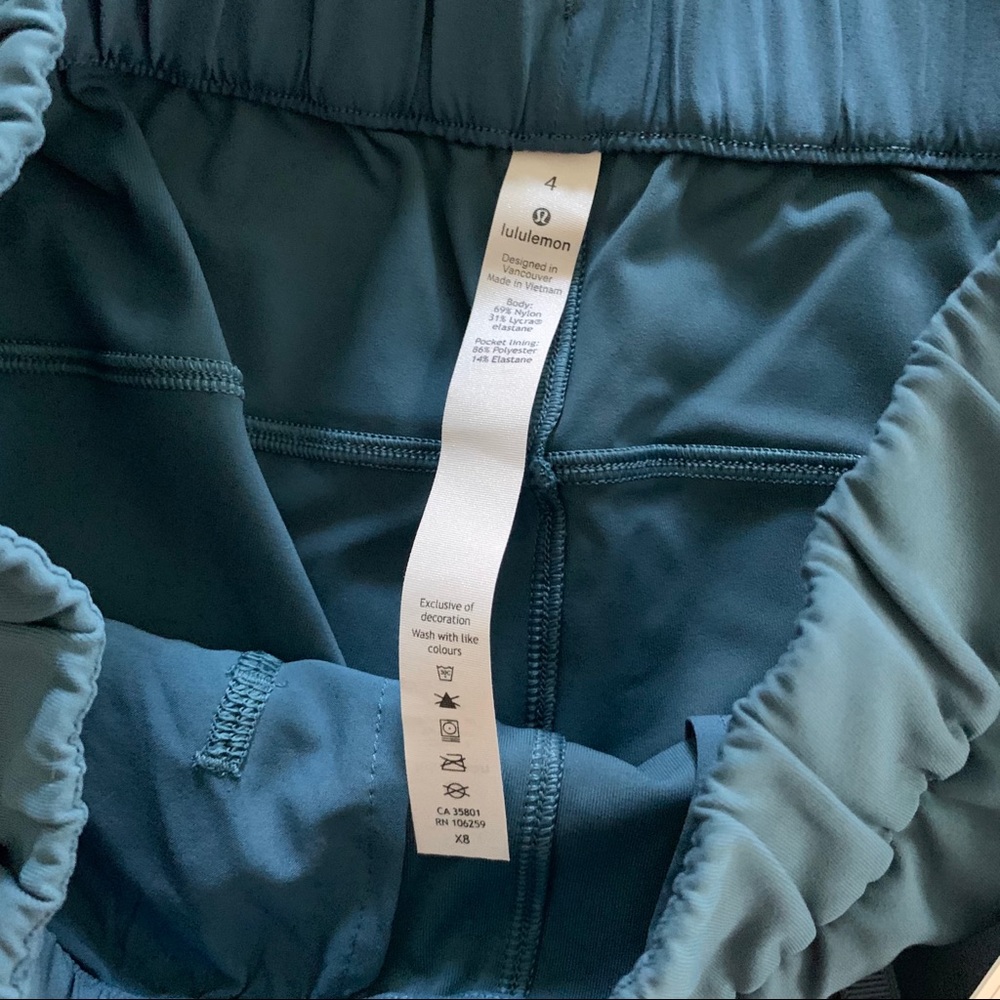 ❌SOLD❌Lululemon On the Fly 7/8 Pant *LUXTREME (6) - Picture 3 of 5